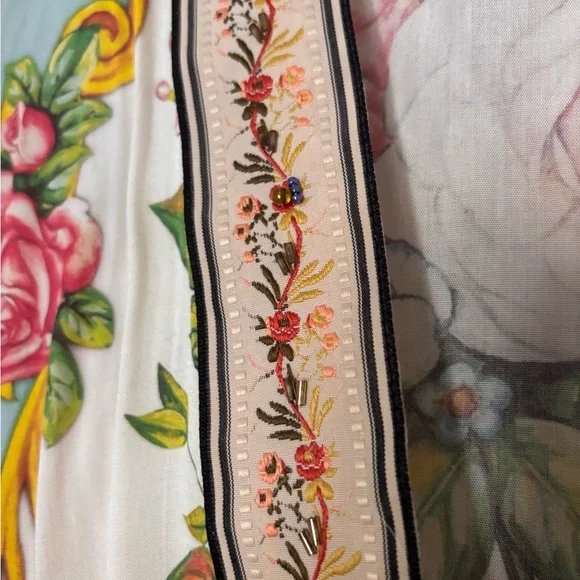 Floral Kimono House Coat with Pink Tie and Beading - Picture 3 of 9